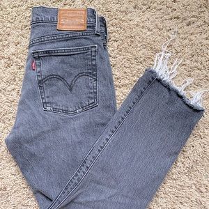 Women’s wedge straight fit Levi’s